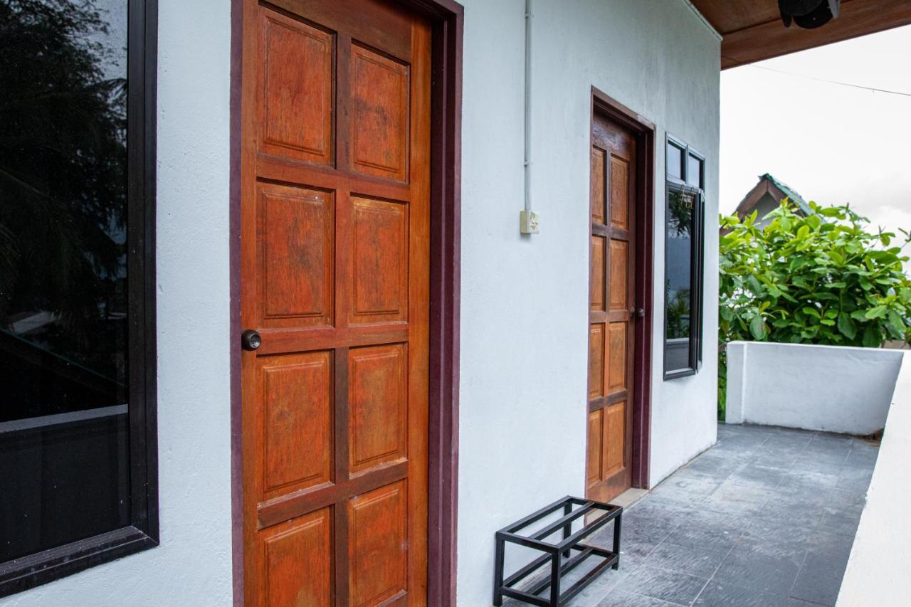 Tioman Cabana Bed & Breakfast Kampong Ayer Batang Dış mekan fotoğraf