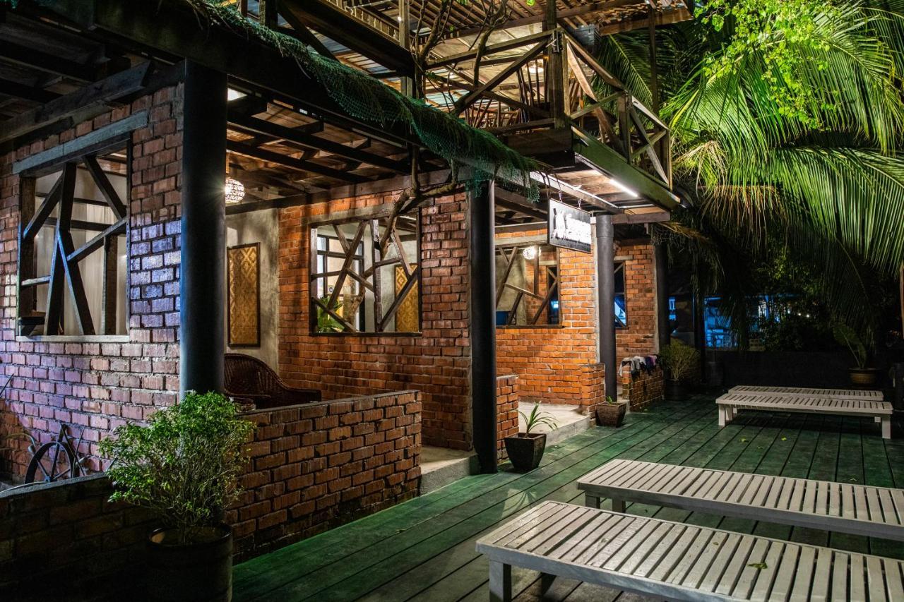 Tioman Cabana Bed & Breakfast Kampong Ayer Batang Dış mekan fotoğraf