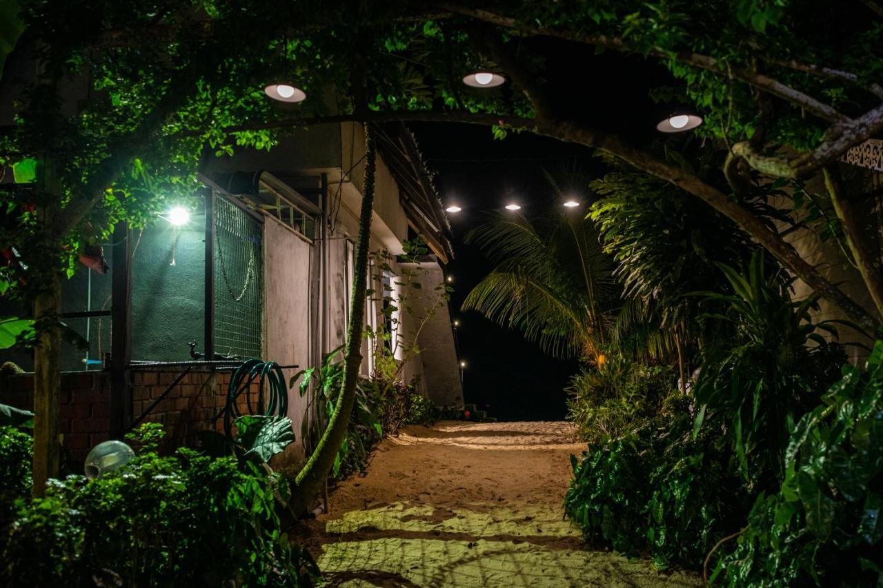 Tioman Cabana Bed & Breakfast Kampong Ayer Batang Dış mekan fotoğraf