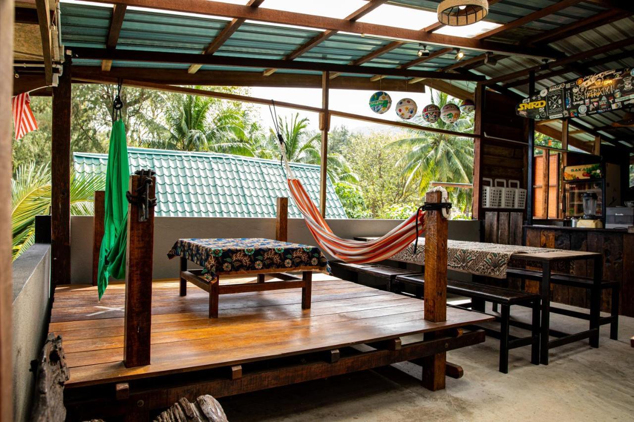 Tioman Cabana Bed & Breakfast Kampong Ayer Batang Dış mekan fotoğraf
