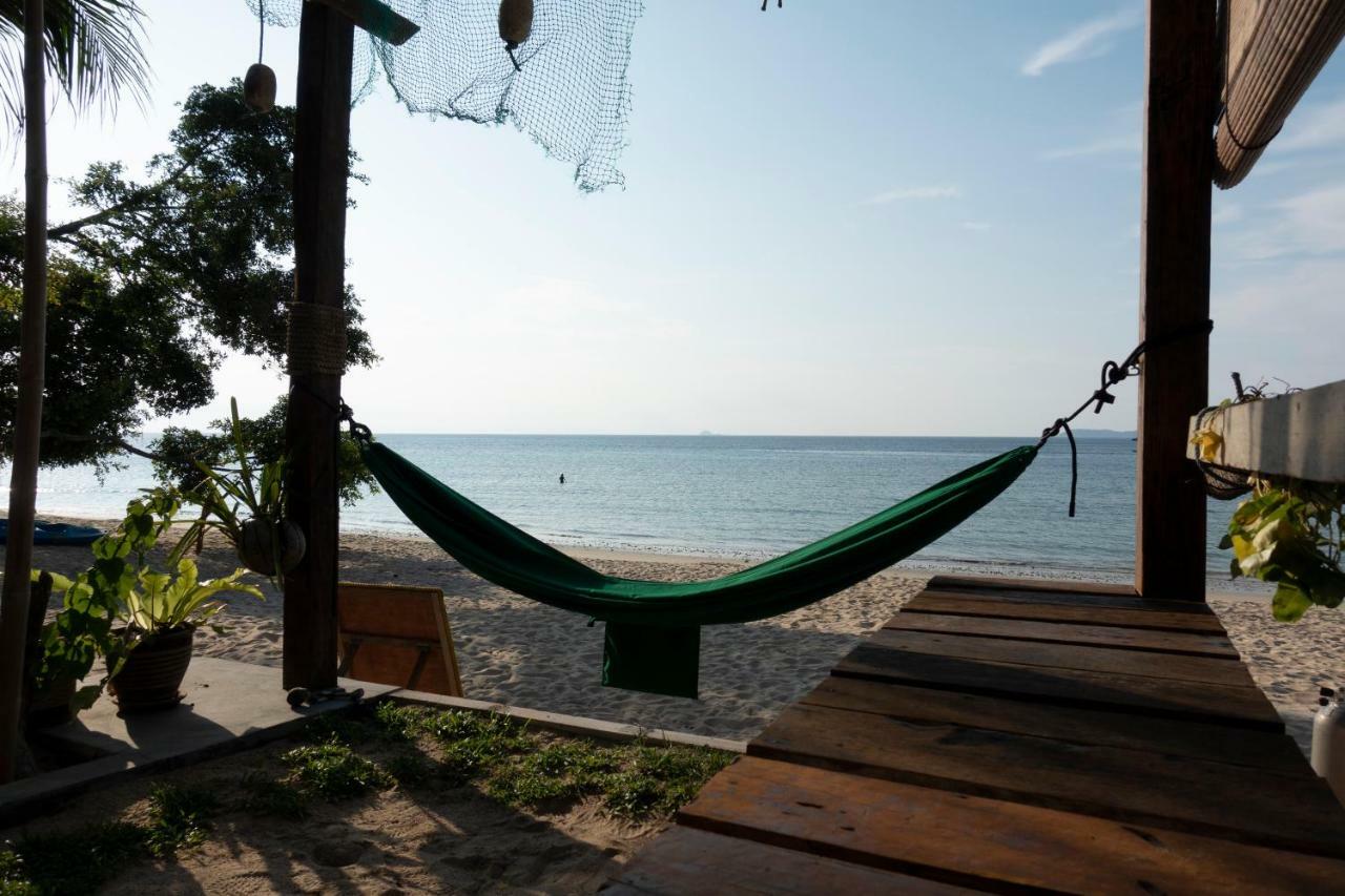 Tioman Cabana Bed & Breakfast Kampong Ayer Batang Dış mekan fotoğraf