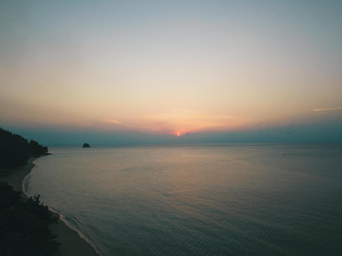 Tioman Cabana Bed & Breakfast Kampong Ayer Batang Dış mekan fotoğraf